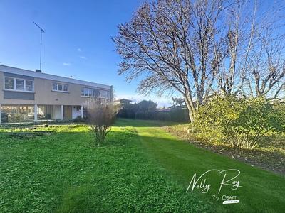 Maison - 137 m² - 7 pièces