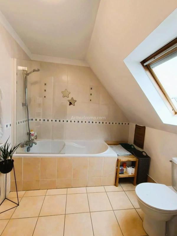 Maison - 123 m² - 6 pièces