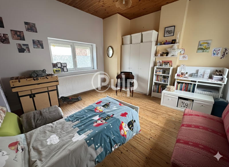 Maison - 96 m² - 5 pièces