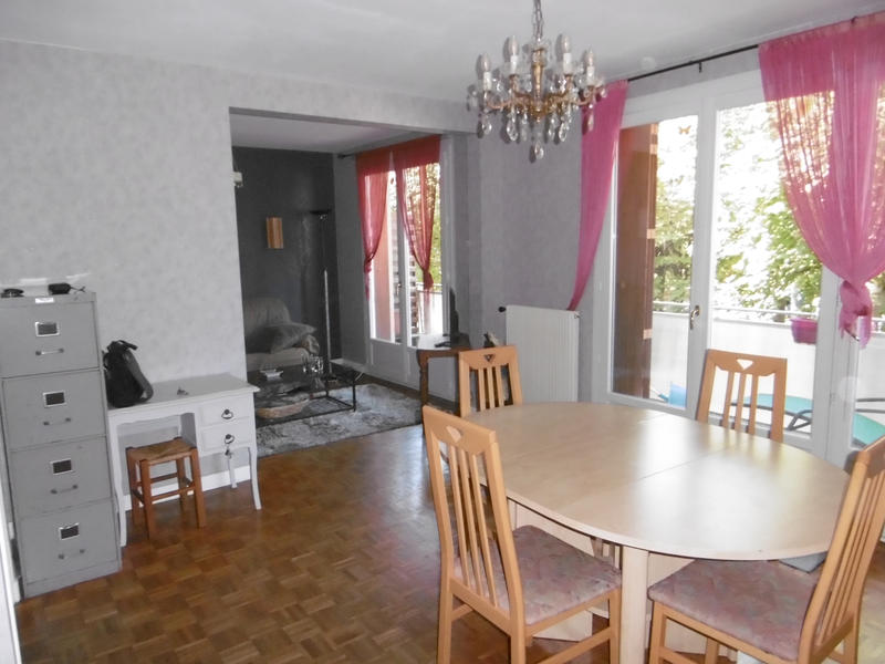 Appartement - 76 m² - 3 pièces