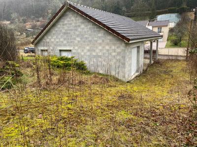 Maison - 80 m² - 5 pièces