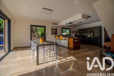 Maison - 125 m² - 4 pièces