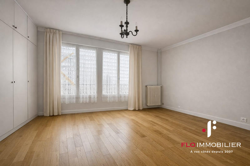 Appartement - 137 m² - 5 pièces