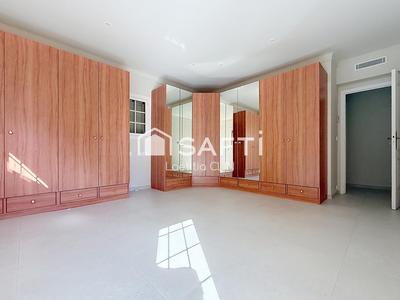 Appartement - 133 m² - 4 pièces