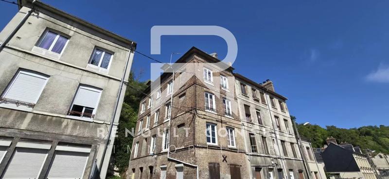 Immeuble - 233 m² - 10 pièces