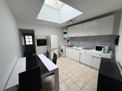 Maison de ville - 80 m² - 2 pièces