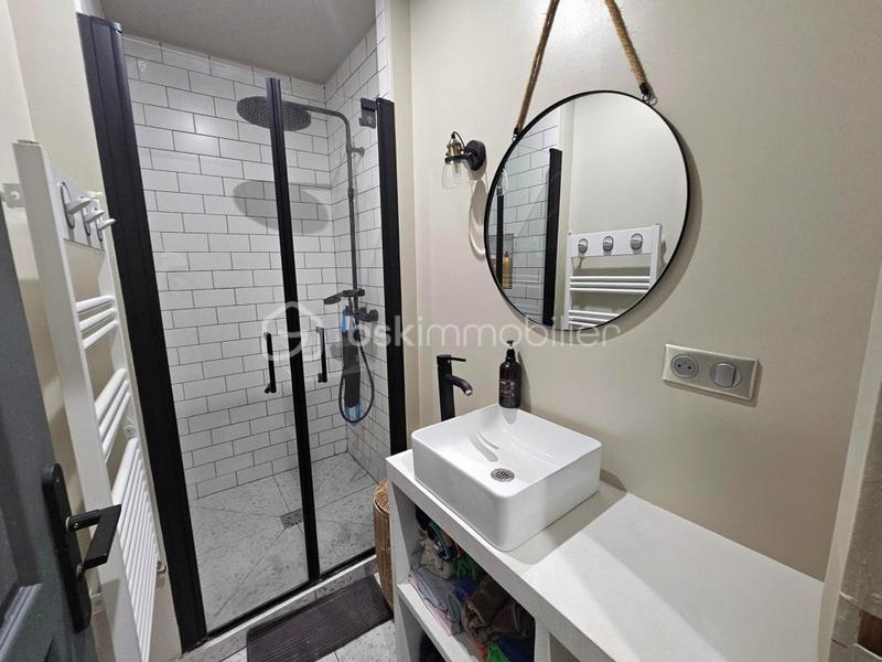 Maison - 151 m² - 7 pièces