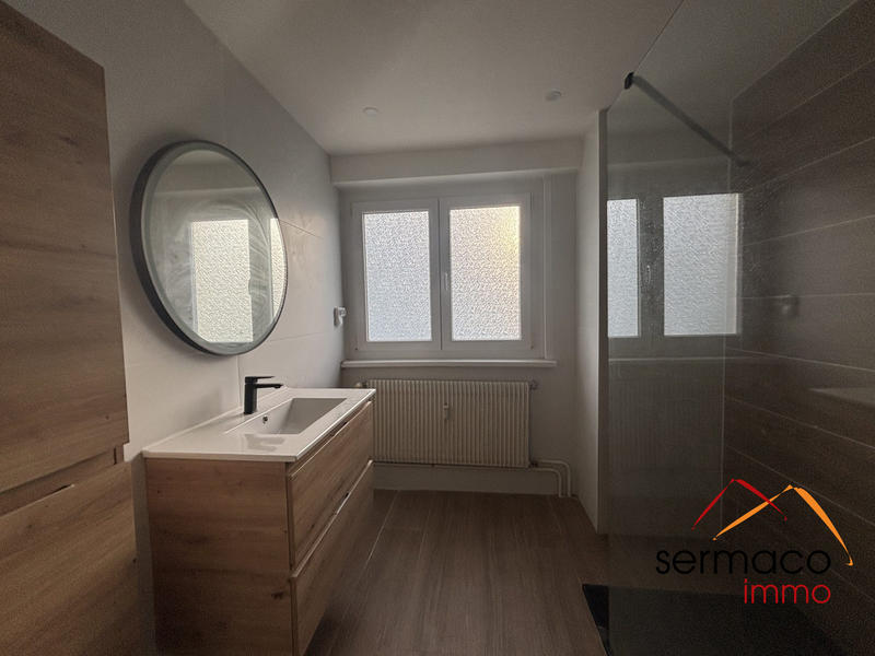 Appartement - 90 m² - 4 pièces