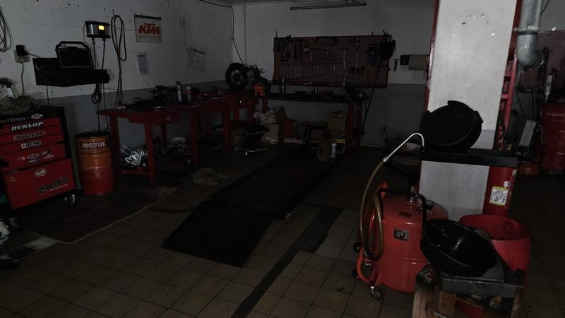 Fonds de commerce - 600 m²