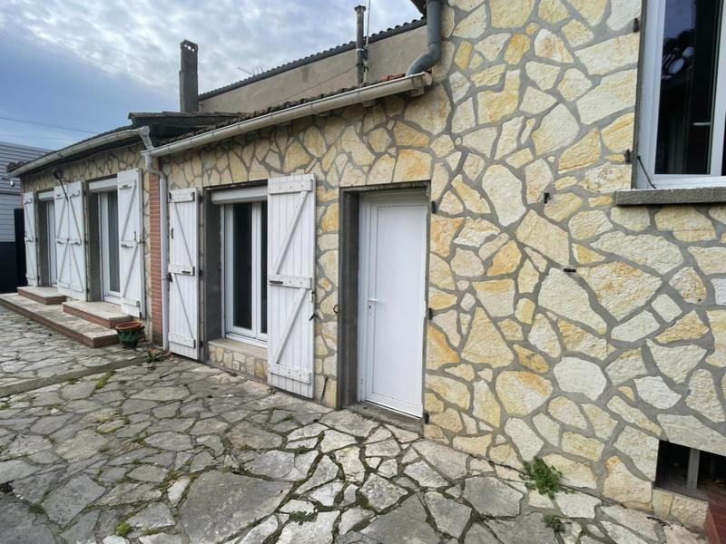 Maison - 75 m² - 4 pièces