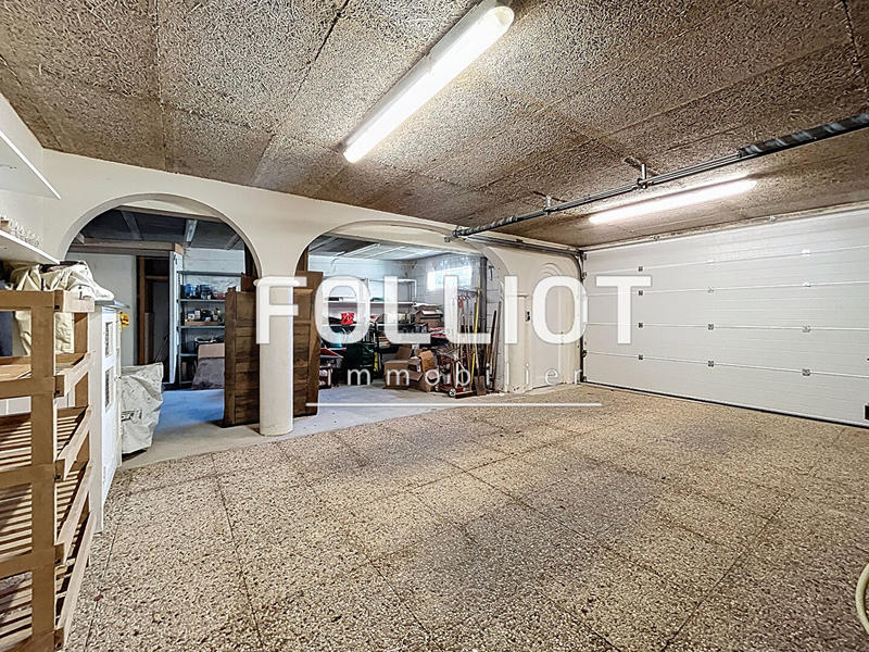 Maison - 187 m² - 8 pièces