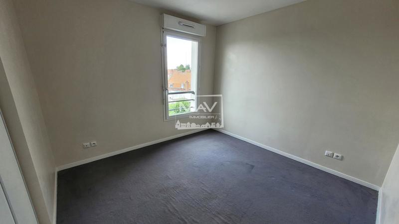 Appartement - 90 m² - 4 pièces