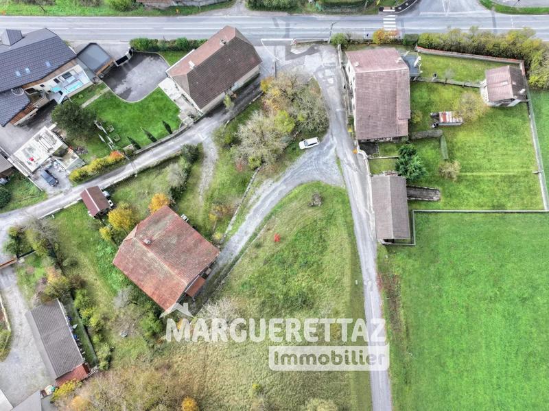 Terrain constructible - 1 339 m²