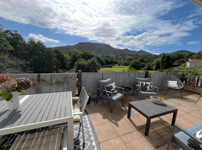 Appartement ancien - 89 m² - 3 pièces