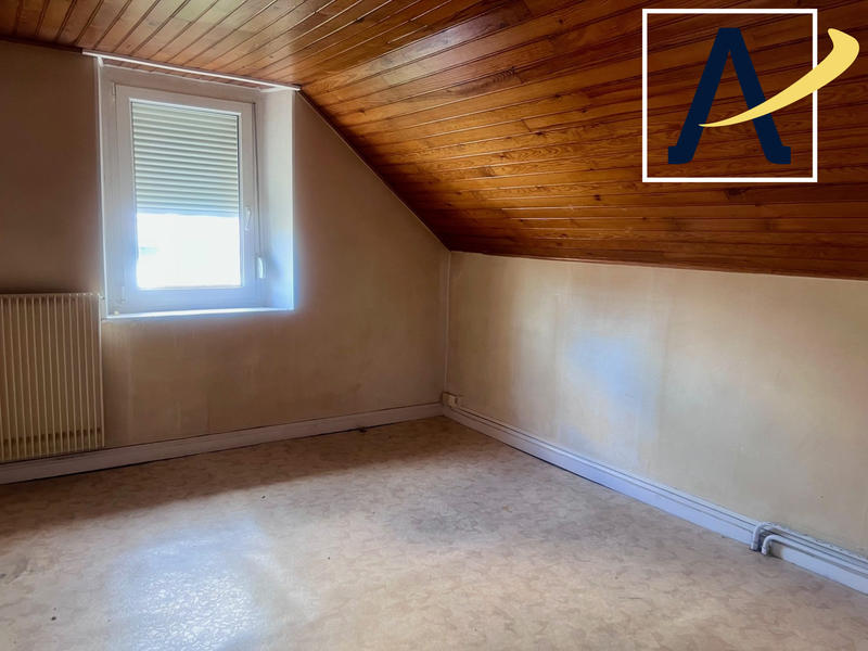 Maison ancienne - 102 m² - 6 pièces