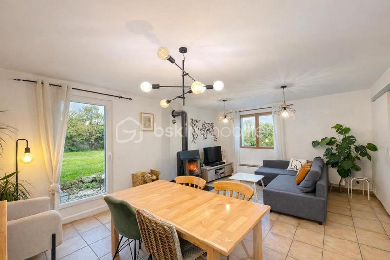 Maison - 105 m² - 5 pièces