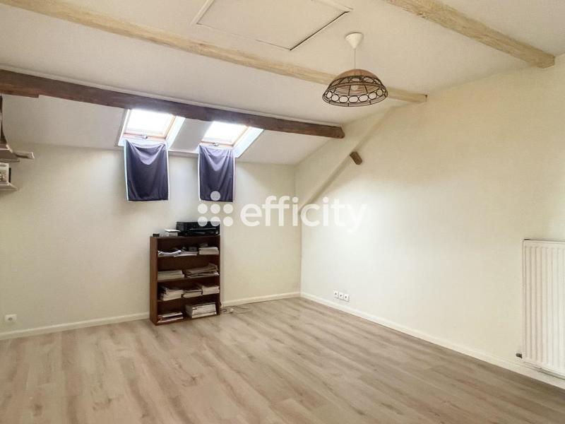 Maison - 114 m² - 7 pièces