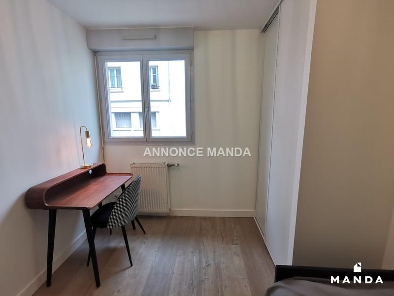 Chambre - 11 m² - 4 pièces