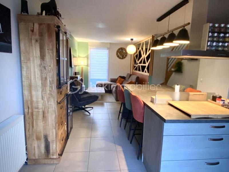 Maison - 102 m² - 6 pièces