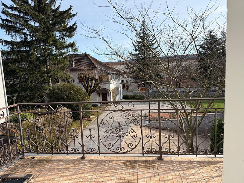 Maison - 565 m² - 15 pièces