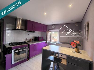 Maison - 85 m² - 5 pièces