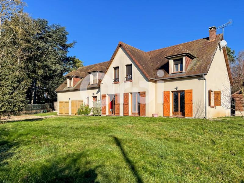 Maison - 209 m² - 6 pièces