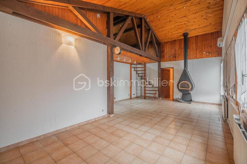 Maison - 123 m² - 4 pièces
