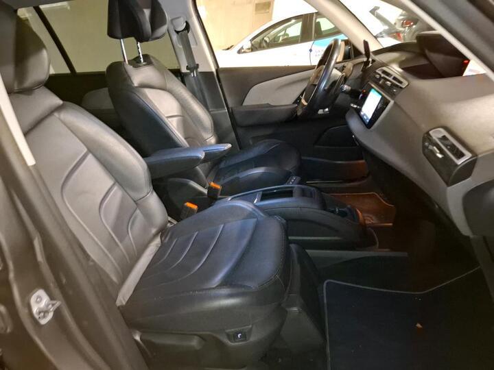 Citroën Grand C4 SpaceTourer 1.5 Bluehdi 130 s&amp;S Eat8 Shine