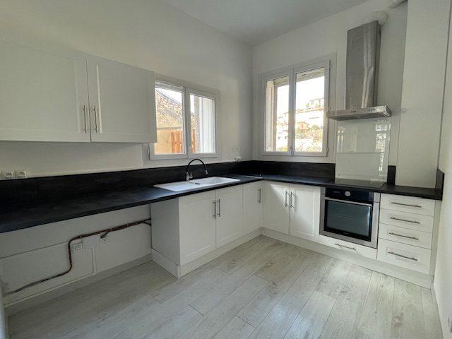 Appartement - 89 m² - 4 pièces