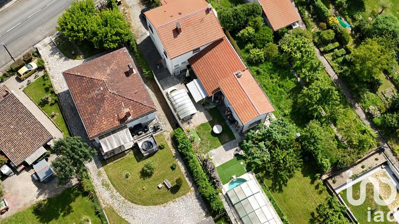 Maison de ville - 170 m² - 9 pièces