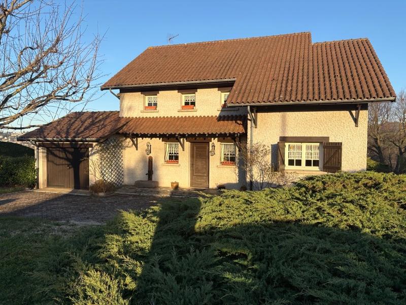 Villa - 152 m² - 6 pièces