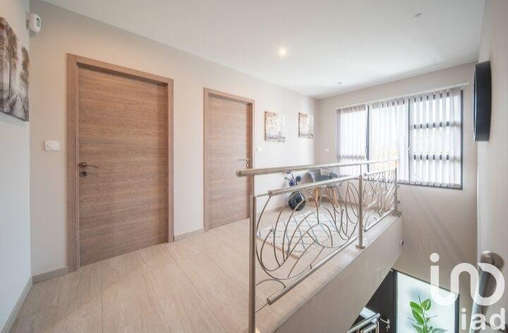 Maison de maîtres - 220 m² - 7 pièces