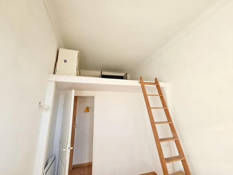 Immeuble - 243 m² - 10 pièces