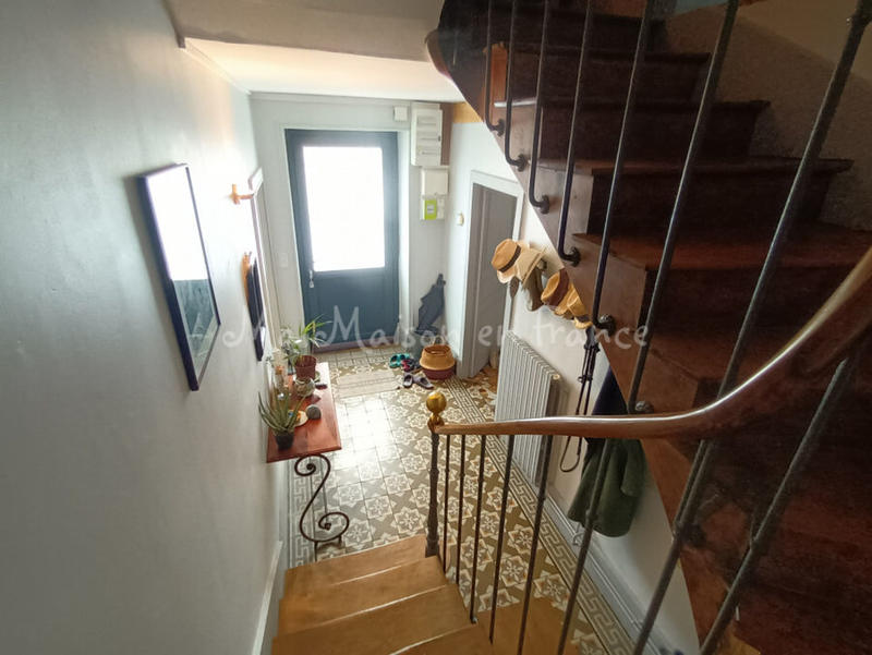 Propriété - 357 m² - 14 pièces