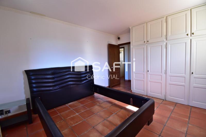 Maison - 178 m² - 7 pièces