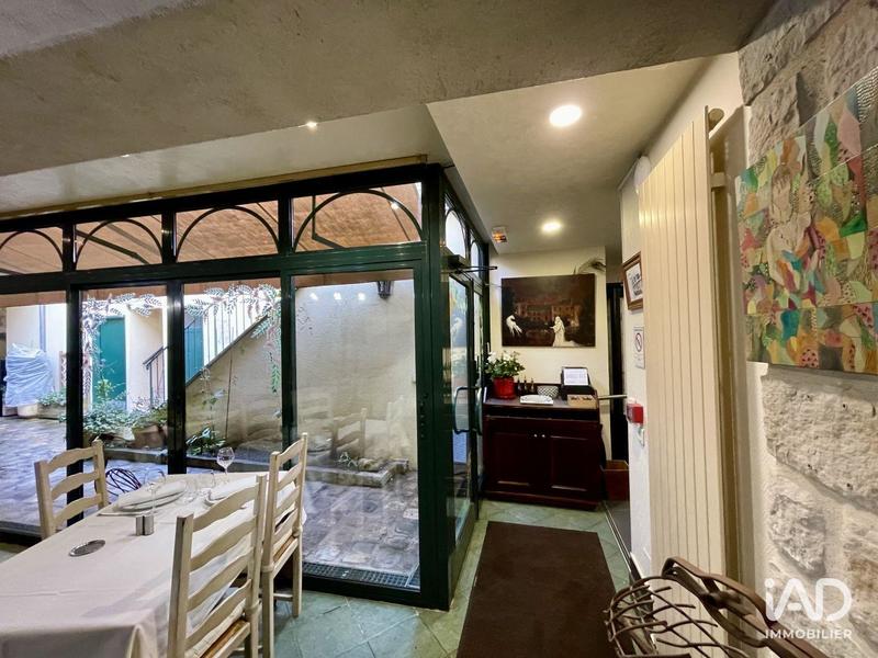 Local commercial - 628 m²