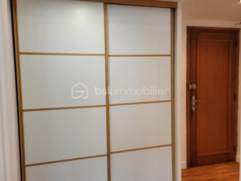 Appartement - 99 m² - 4 pièces