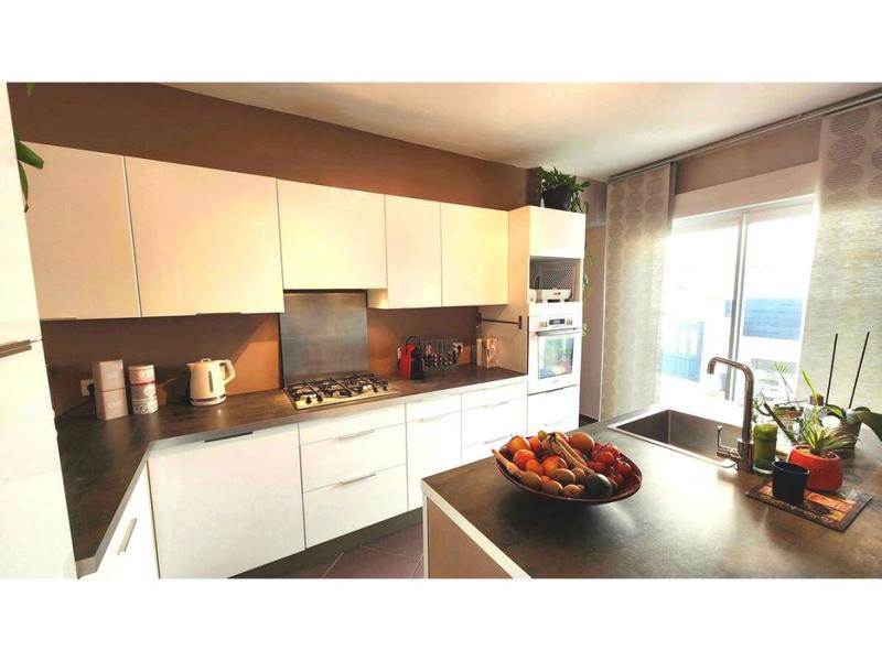 Maison - 86 m² - 5 pièces