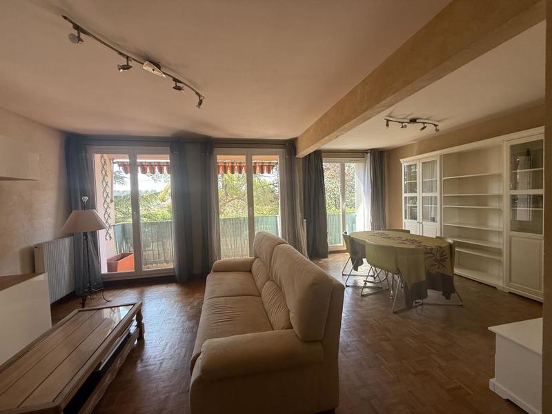 Appartement - 76 m² - 3 pièces