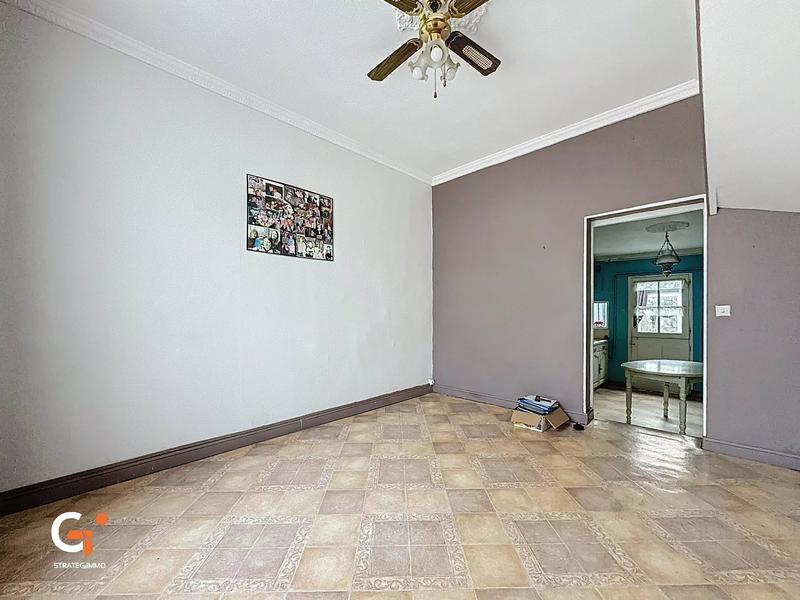 Maison - 97 m² - 6 pièces