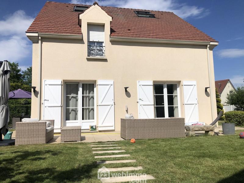 Maison - 160 m² - 7 pièces