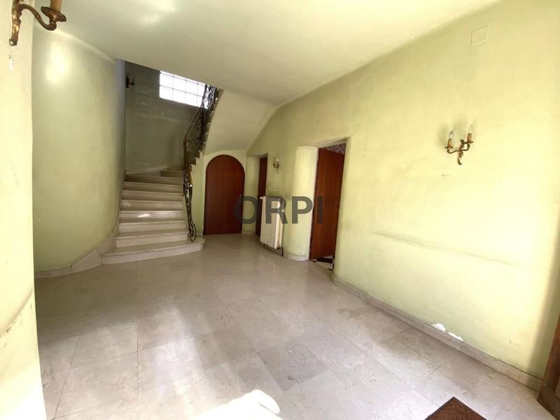 Maison de ville - 202 m² - 7 pièces