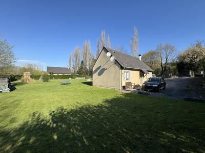 Maison - 85 m² - 5 pièces