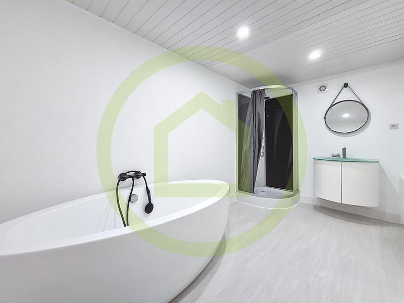 Maison - 81 m² - 3 pièces