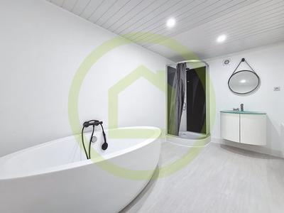 Maison - 81 m² - 3 pièces