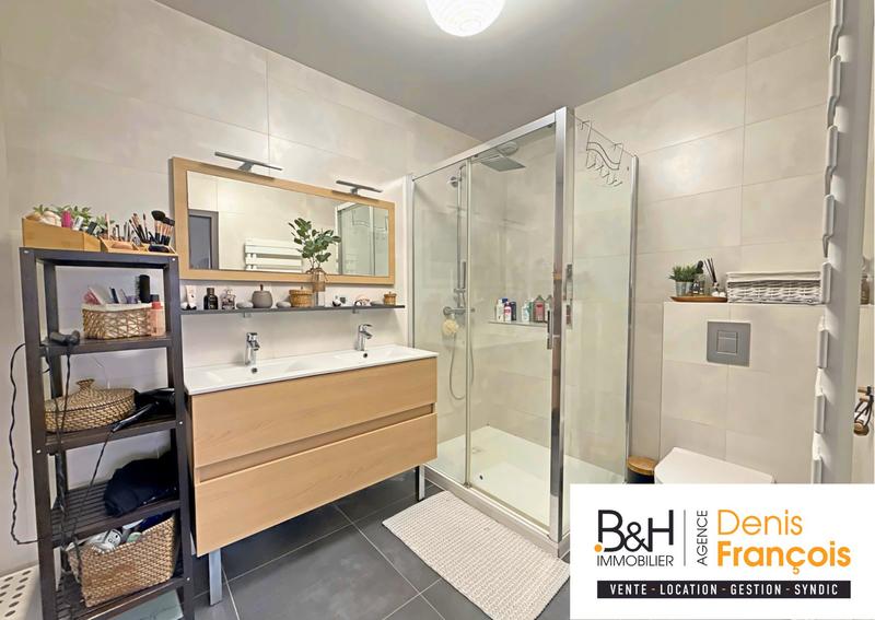 Appartement - 100 m² - 4 pièces