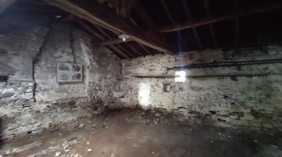 Maison - 250 m² - 3 pièces