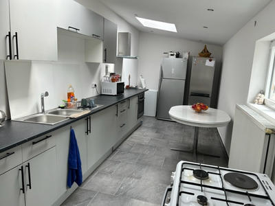 Maison - 110 m² - 7 pièces