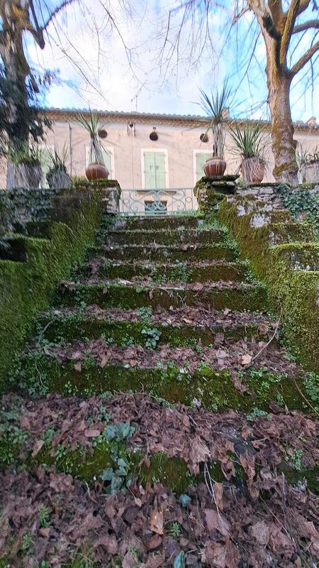 Propriété - 502 m² - 15 pièces