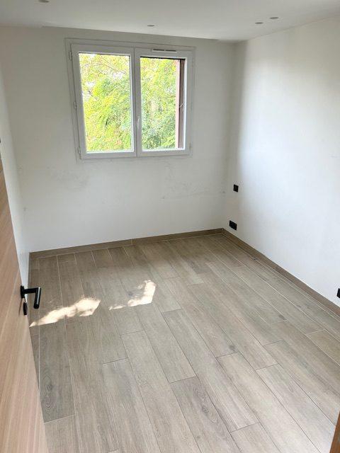 Appartement - 76 m² - 5 pièces